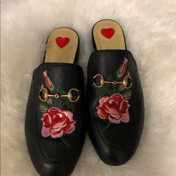 📌 GUCCI Princetown appliquéd leather slippers✨ - Picture 2 of 4